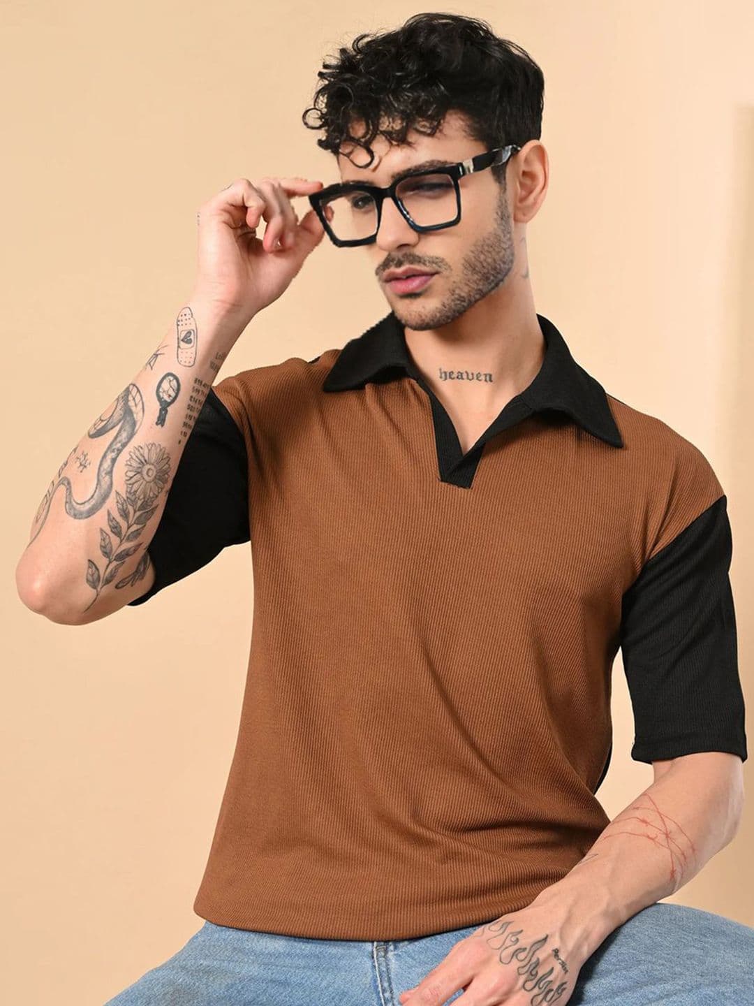 CLAFOUTIS Men Colourblocked Polo Collar T-shirt thumbnail 3