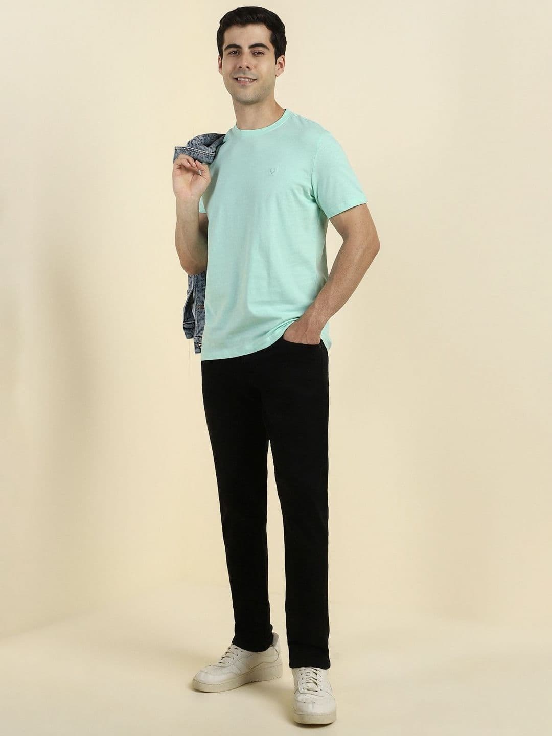 Allen Solly Men Raw Edge Slim Fit T-shirt thumbnail 3