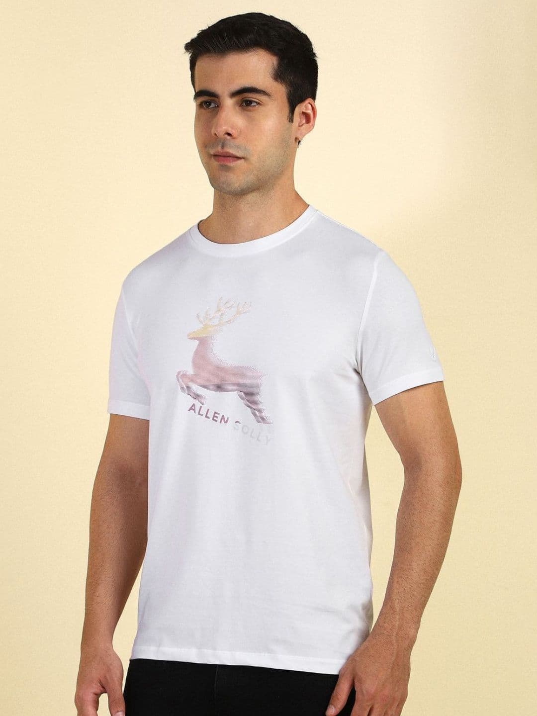 Allen Solly Men Printed Slim Fit T-shirt thumbnail 5