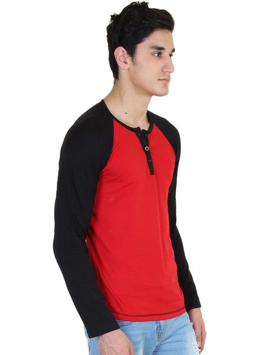BI FASHION Men Colourblocked Henley Neck Applique T-shirt thumbnail 3