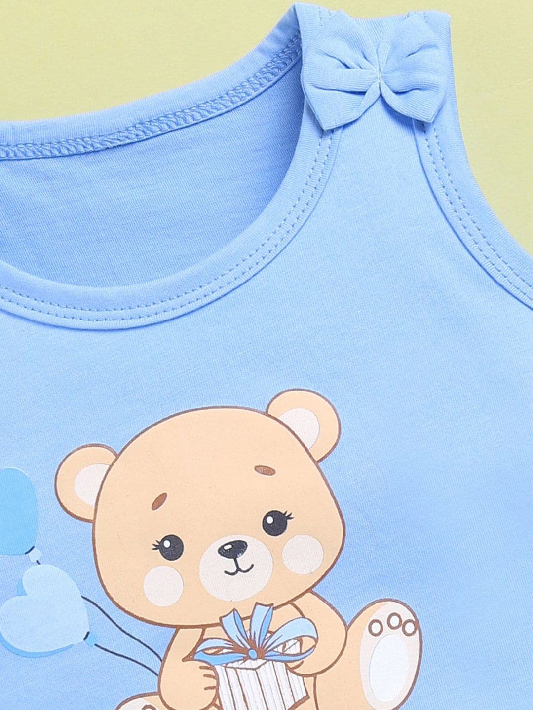 Blushh Berry Unisex Kids Printed Top with Shorts thumbnail 4