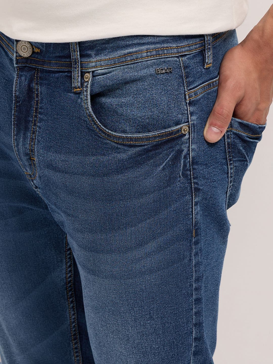 THE BEAR HOUSE Men Skinny Fit Mid-Rise Stretchable Jeans thumbnail 3