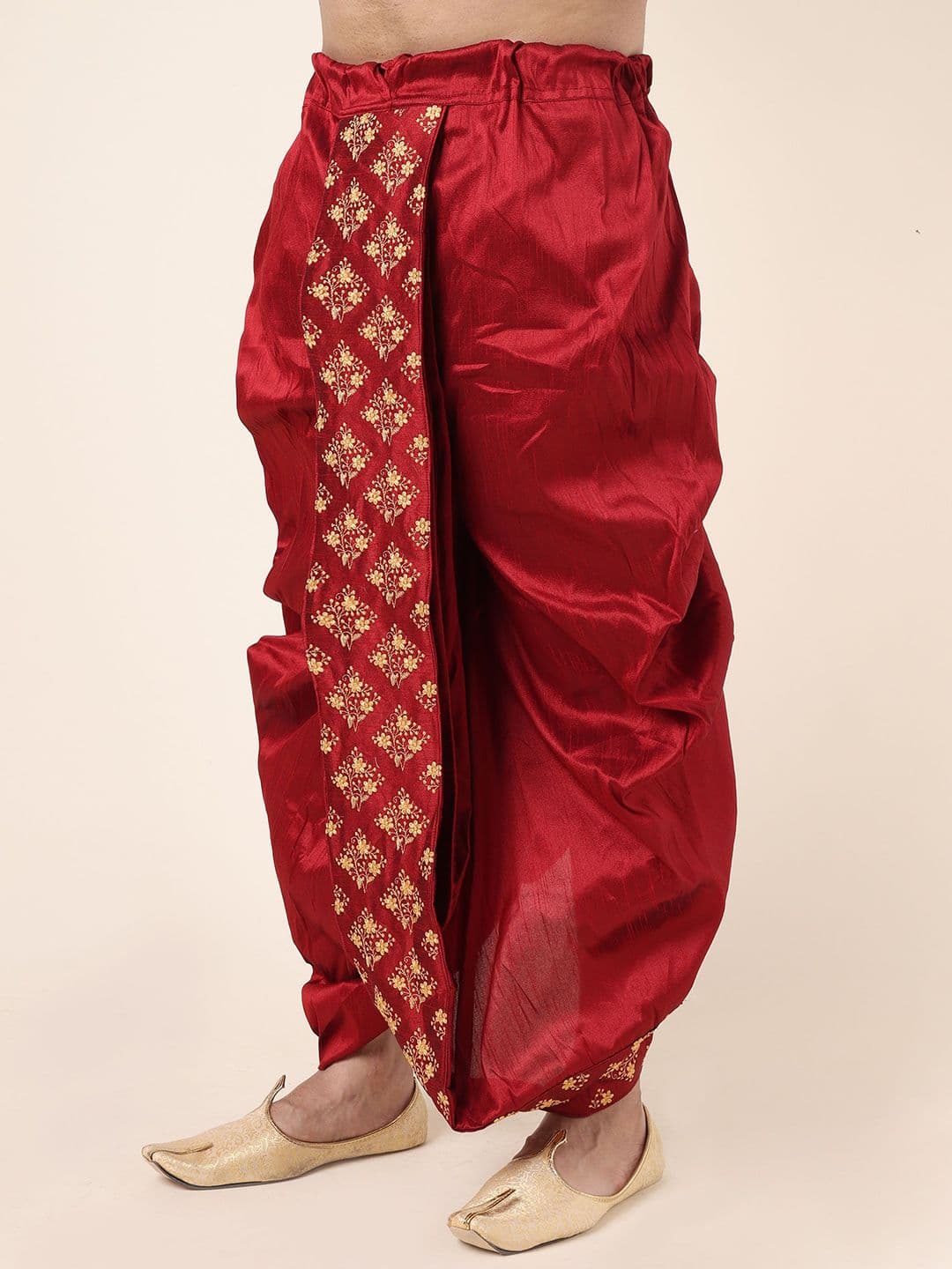 W & G Men Embroidered Relaxed Fit Silk Ethnic Dhoti thumbnail 5