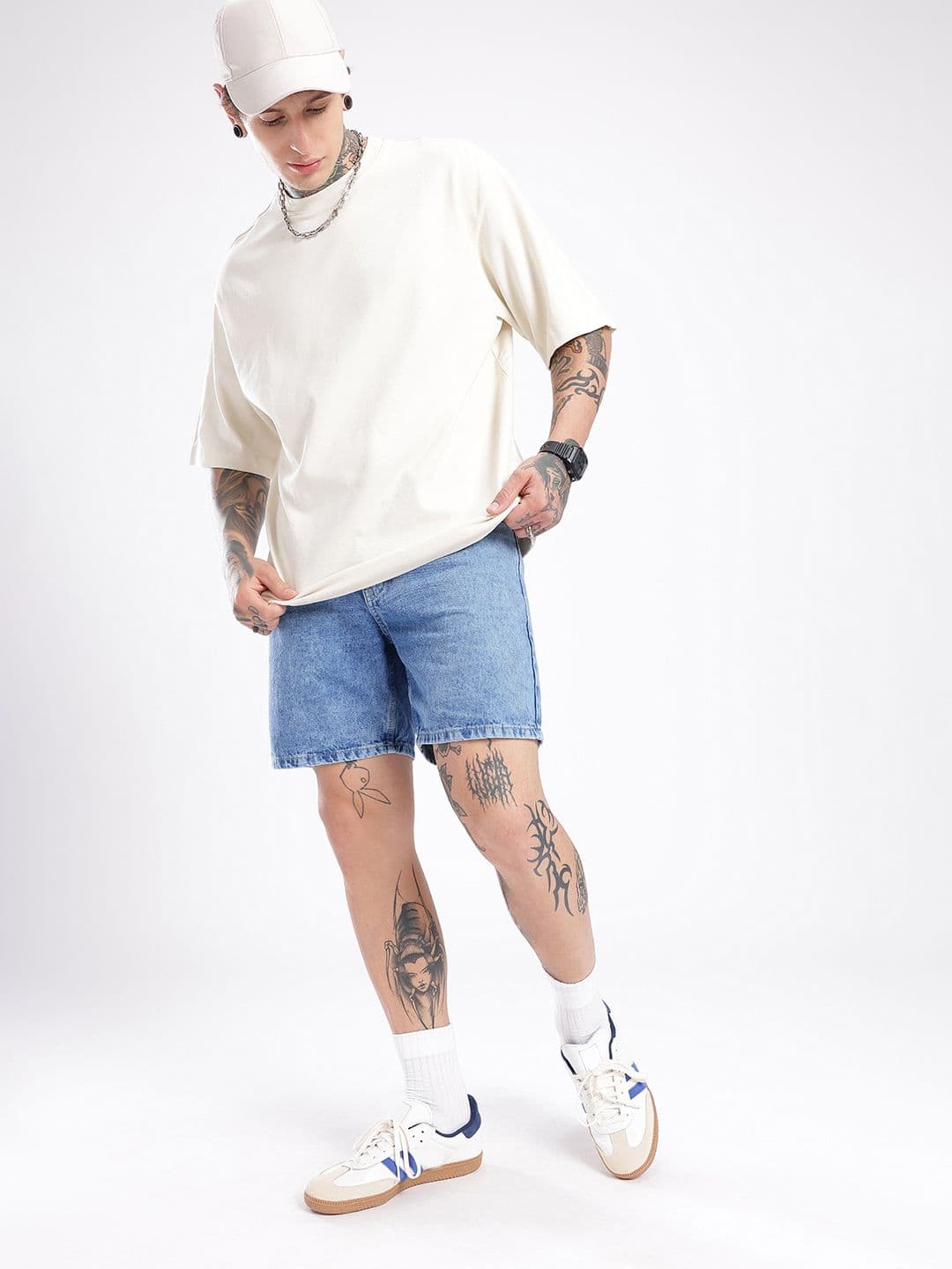 glitchez Men Light Fade Regular Fit Denim Shorts thumbnail 3