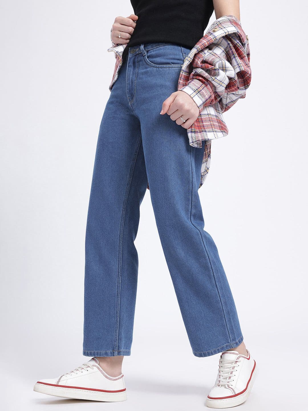 glitchez Women Mid-Rise Cropped Straight Fit Jeans - view 1