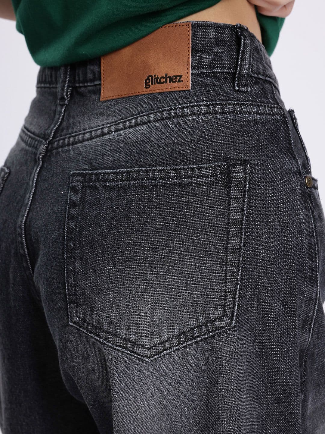 glitchez Women Faded Jorts thumbnail 7