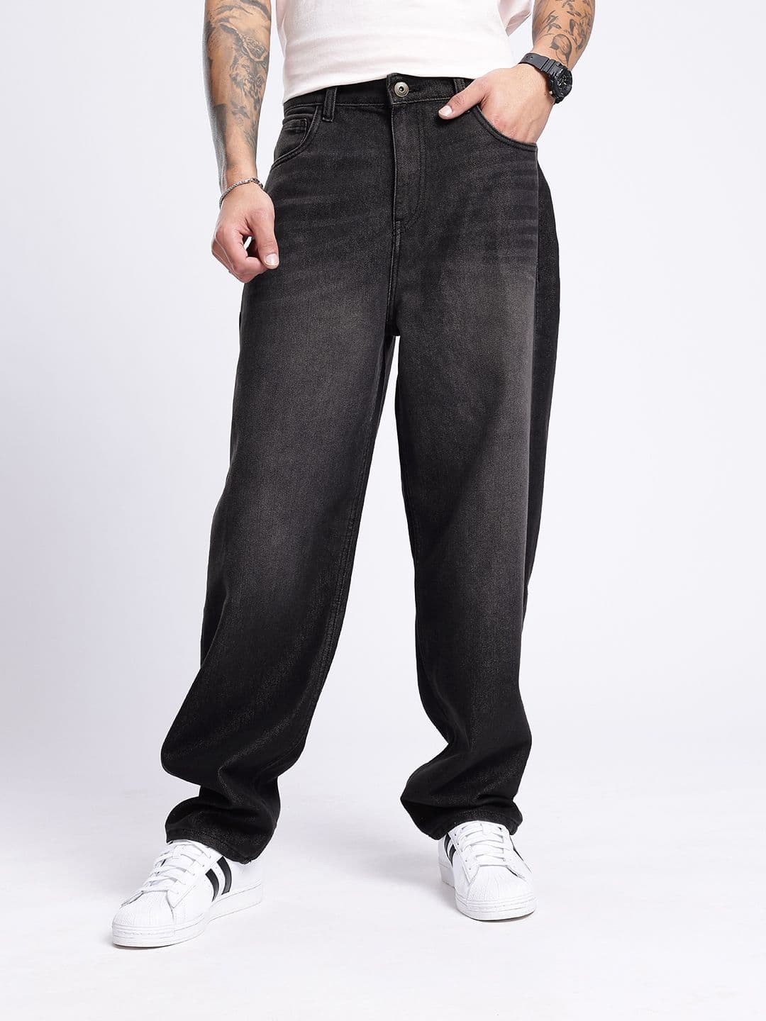 glitchez Men Loose Fit Light Fade Jeans thumbnail 6