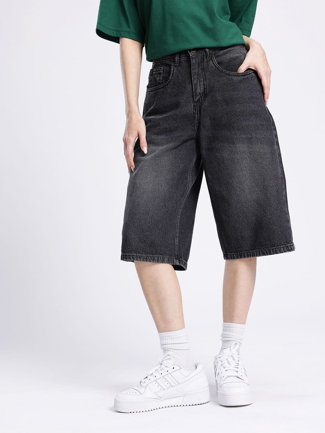 glitchez Women Faded Jorts thumbnail 4
