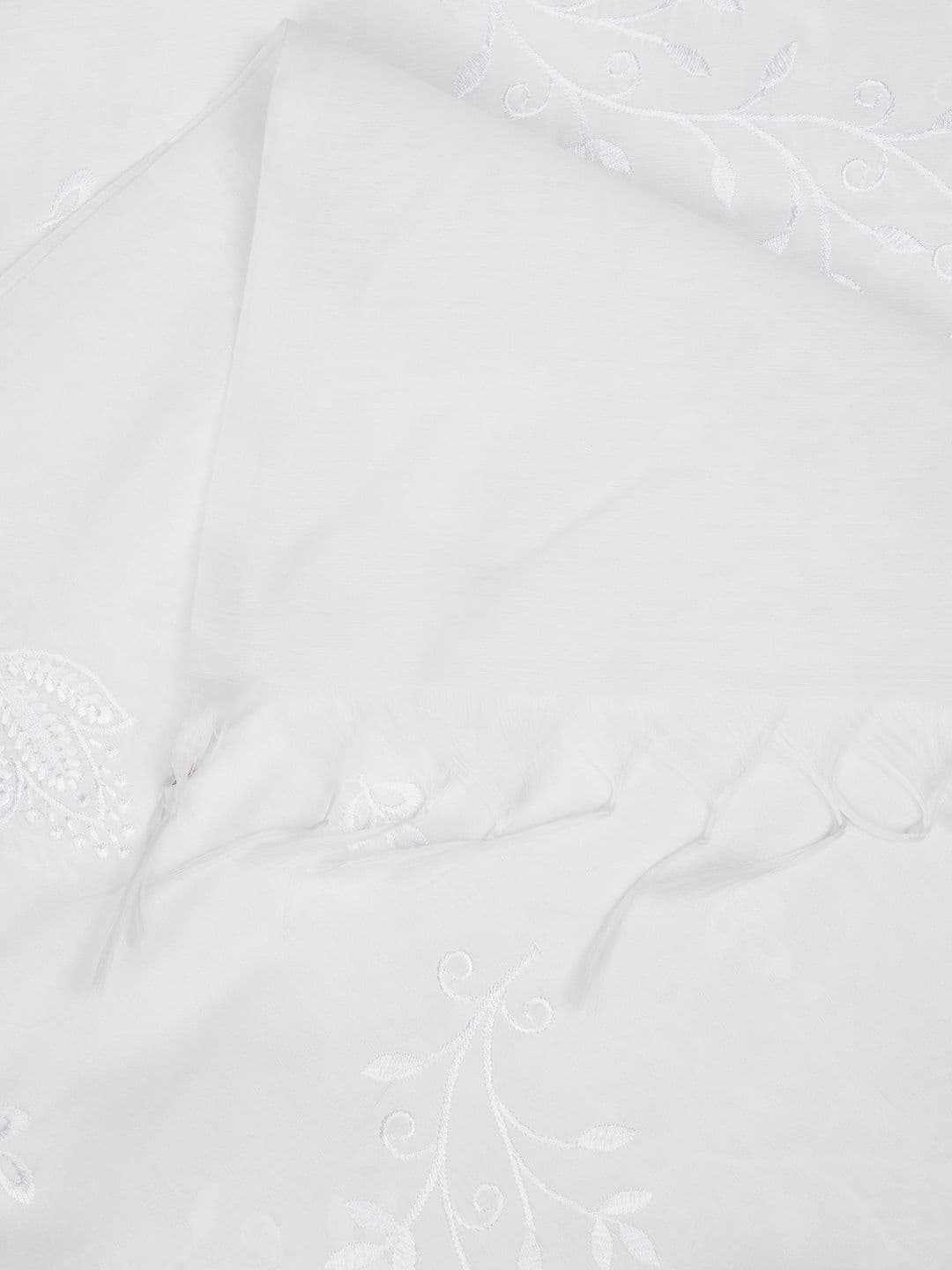 MUFFLY Embroidered Thread Work Cotton Dupatta thumbnail 7