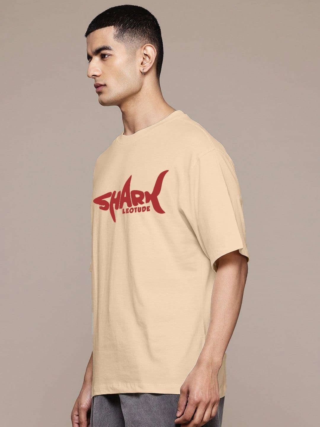 Leotude Men Drop Sholder Half Sleeve Ovesized Printed T-shirt thumbnail 3