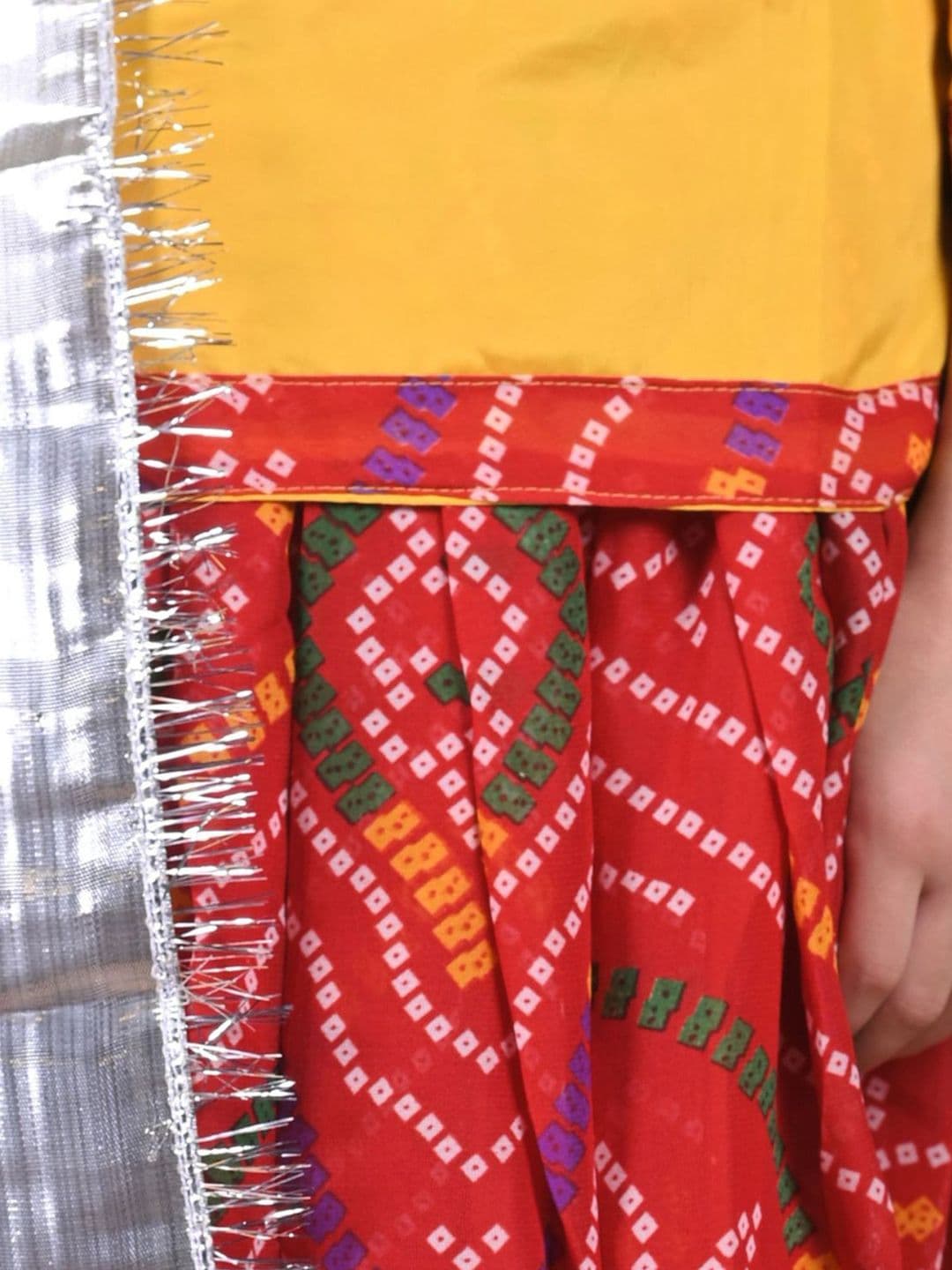 itsmycostume Girls Printed Ready to Wear Lehenga & Blouse With Dupatta thumbnail 5
