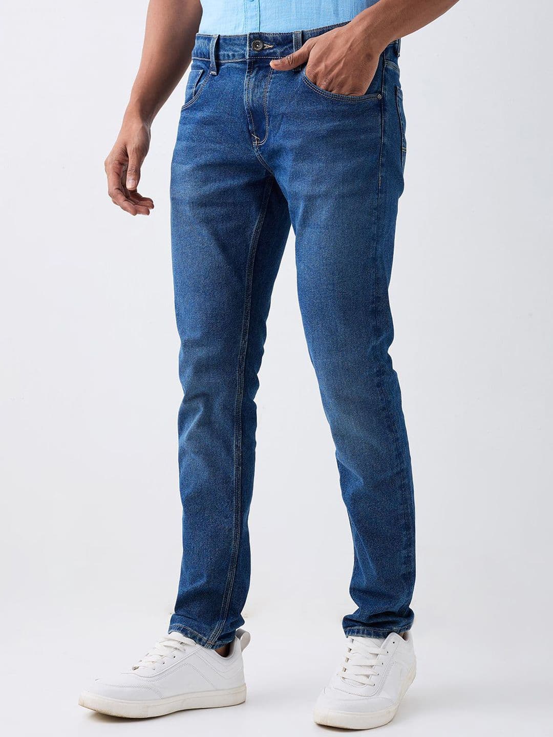 SPYKAR Men Slim Fit Low-Rise Low Distress Light Fade Jeans thumbnail 7
