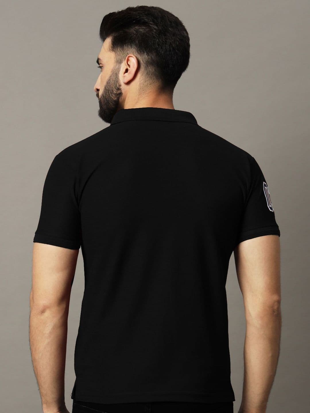 HUSHBUCKS Men Polo Collar Monochrome Pockets T-shirt thumbnail 4
