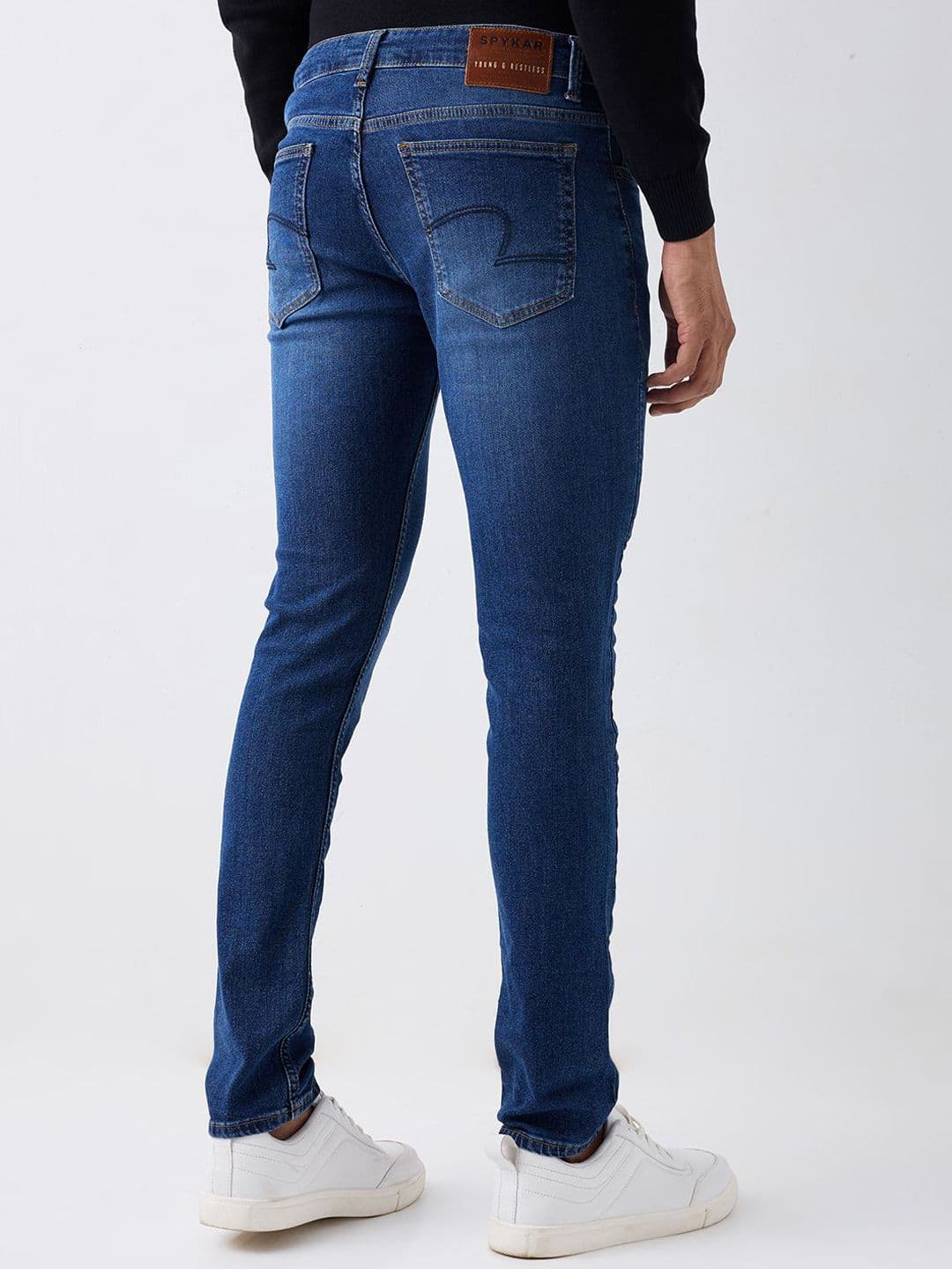 SPYKAR Men Slim Fit Mid-Rise Light Fade Jeans thumbnail 6