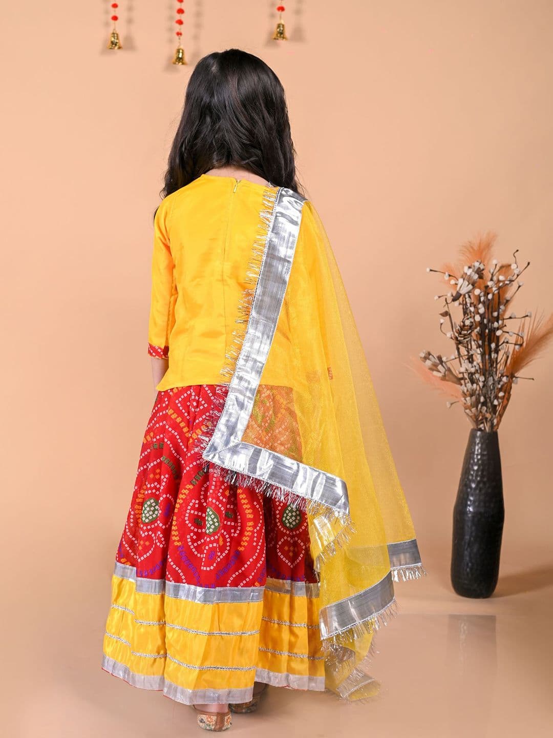 itsmycostume Girls Printed Ready to Wear Lehenga & Blouse With Dupatta thumbnail 4