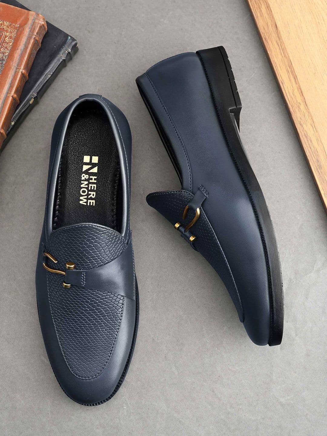 HERE&NOW Men Textured Buckle Formal Loafers - view 1