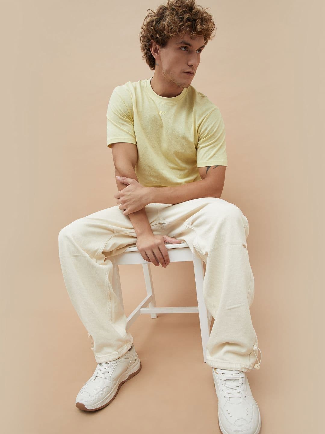 Bossini Round Neck Cotton Relaxed Fit T-shirt thumbnail 6