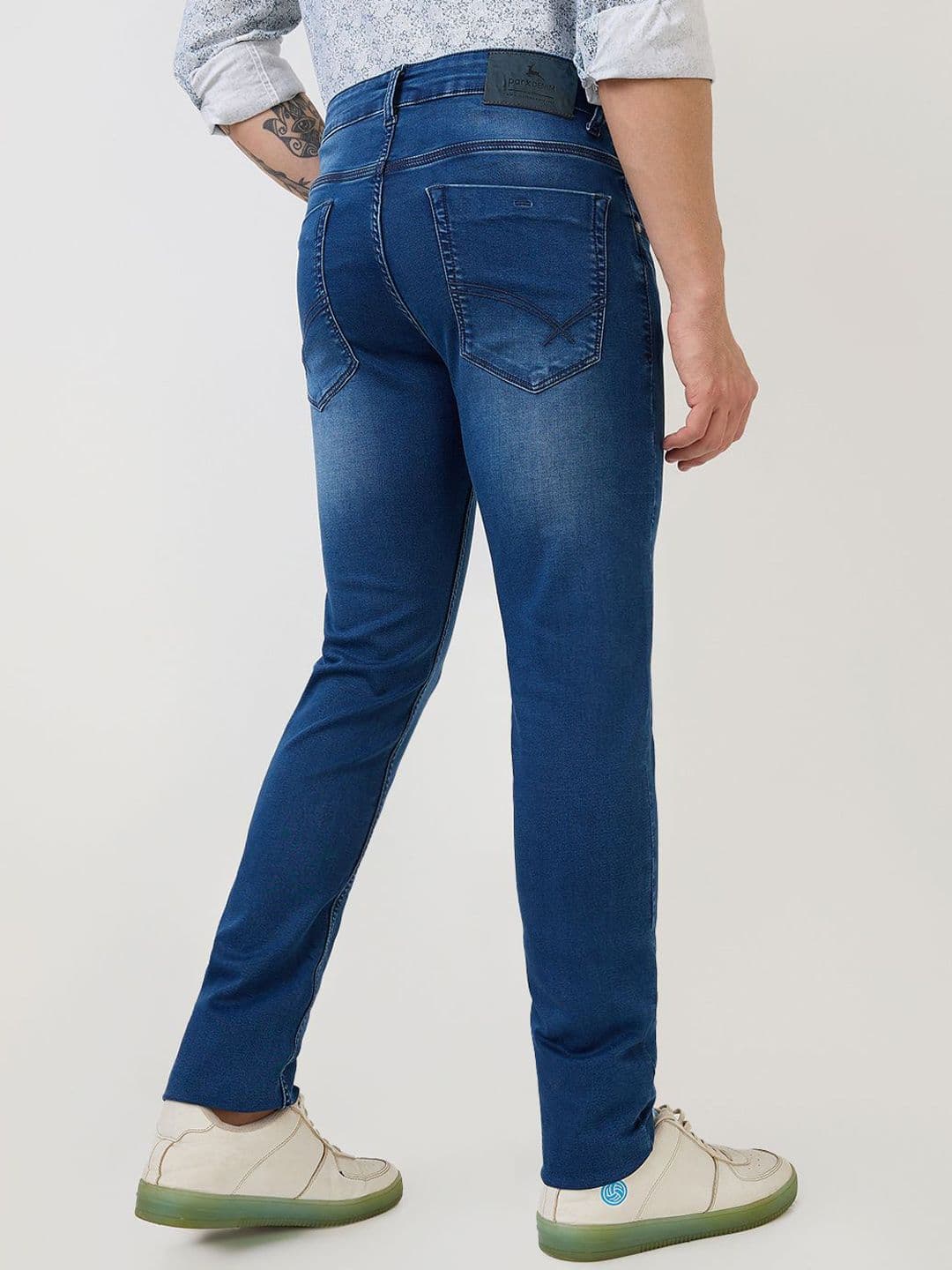Parx Men Tapered Fit Low-Rise Heavy Fade Jeans thumbnail 6