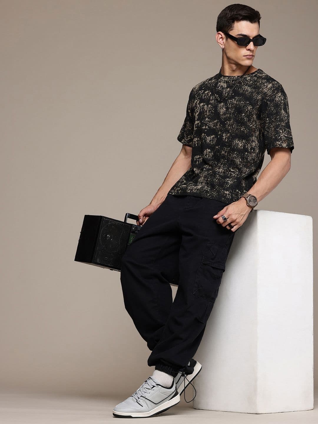 Moda Rapido Washed Effect Tie & Dyed Drop-Shoulder Sleeves Oversized Fit T-shirt thumbnail 5