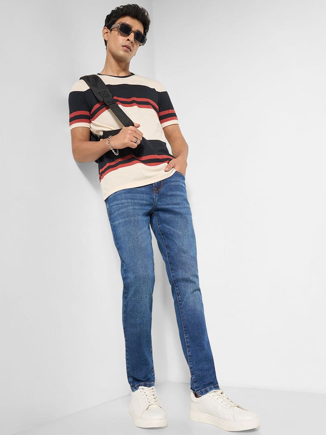 SF JEANS by Pantaloons Men Slim Fit Mid-Rise Light Fade Non Stretchable Jeans thumbnail 6