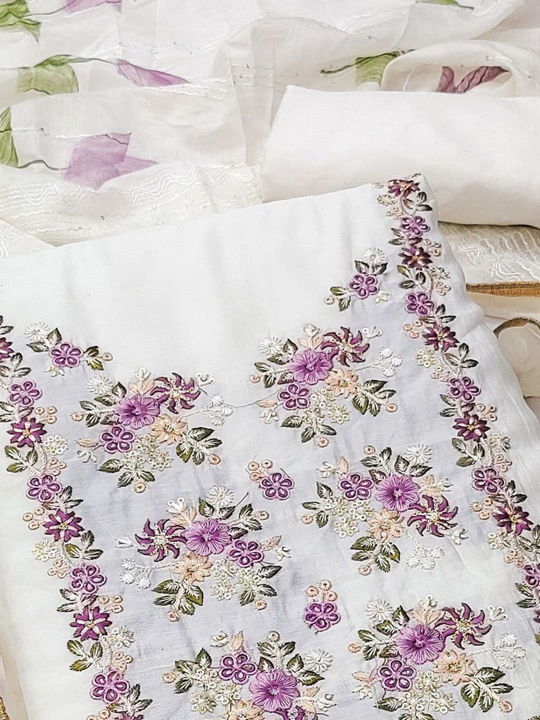 Peachmode Floral Embroidered Sequinned Unstitched Dress Material thumbnail 2
