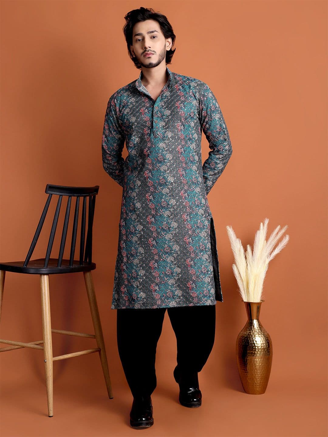 Tibra Men Ethnic Motifs Printed Sequinned Kurta - view 1