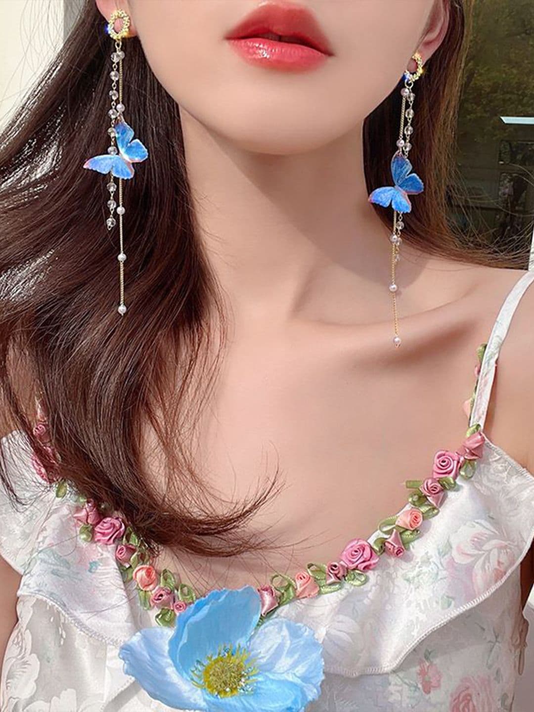 Anouk Gold Plated American Diamond Studded Butterfly Shaped Korean Drop Earrings thumbnail 2