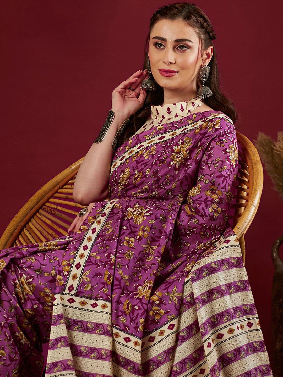 Mitera Floral Saree thumbnail 3