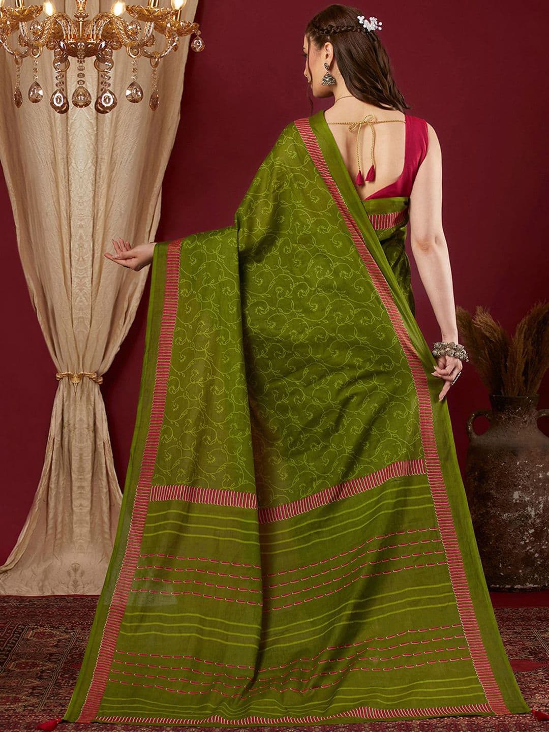 Mitera Ethnic Motifs Saree thumbnail 6