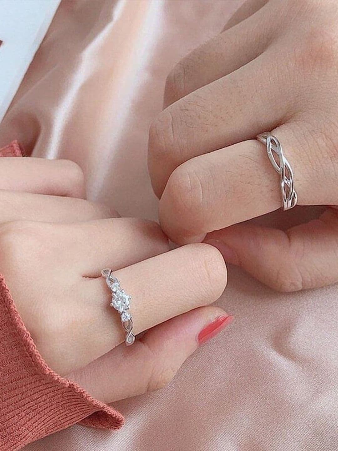 Teeragaj Silver-Plated Cubic Zirconia-Studded Adjustable Finger Ring thumbnail 3
