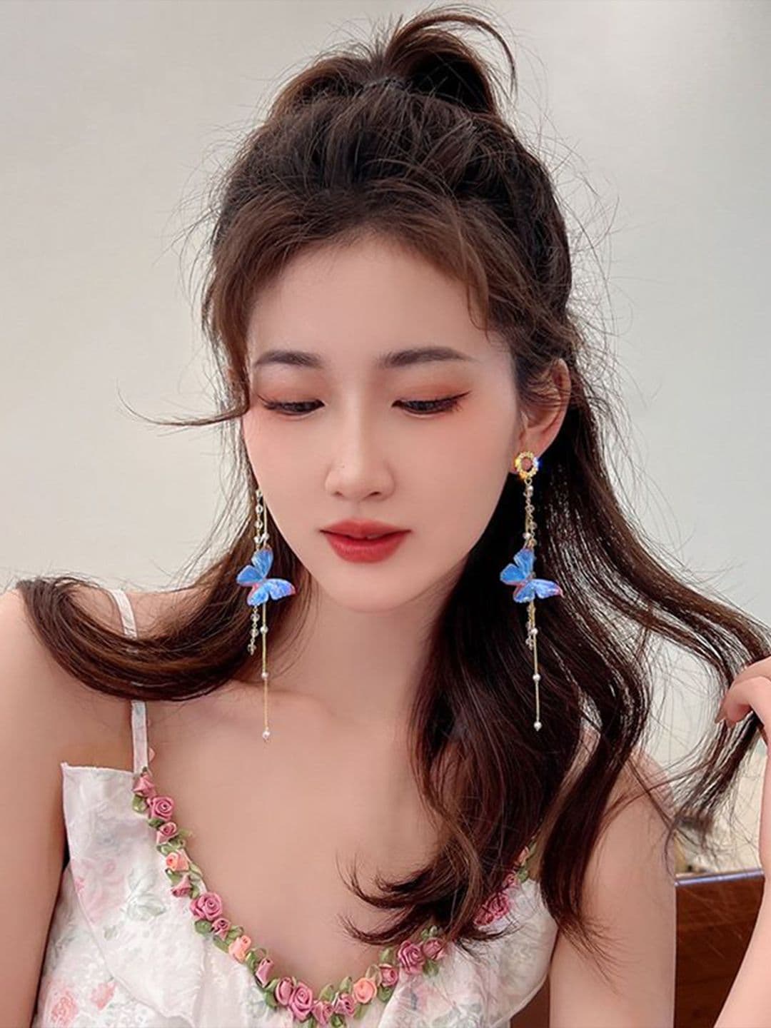 Anouk Gold Plated American Diamond Studded Butterfly Shaped Korean Drop Earrings thumbnail 5