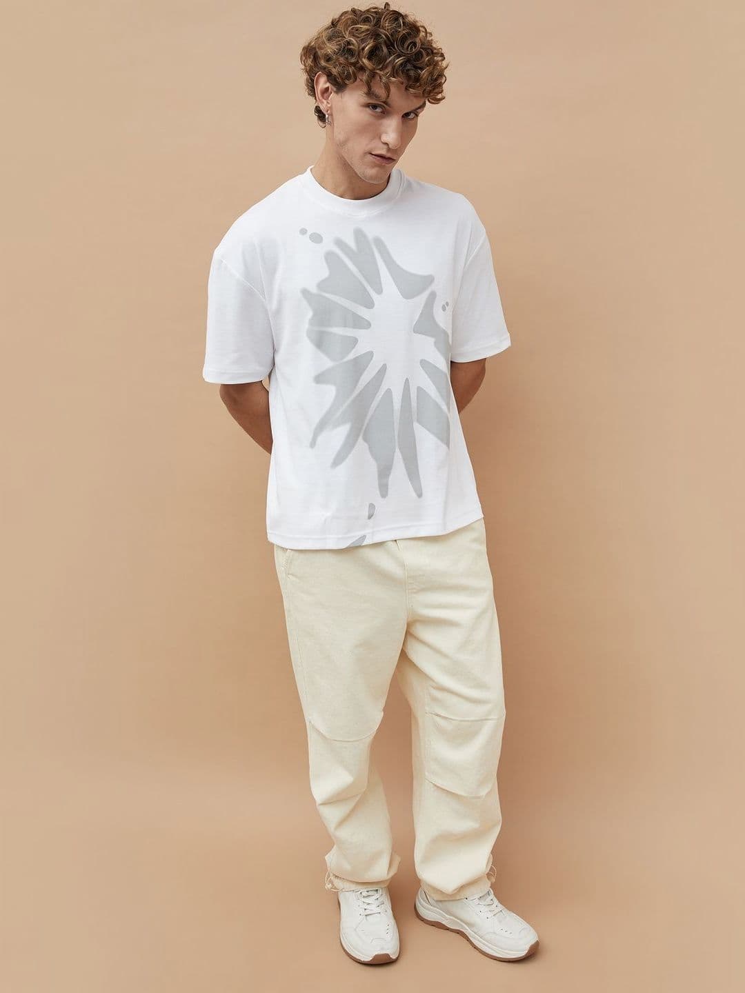 Bossini Graphic Printed Drop-Shoulder Sleeves Cotton T-shirt thumbnail 2