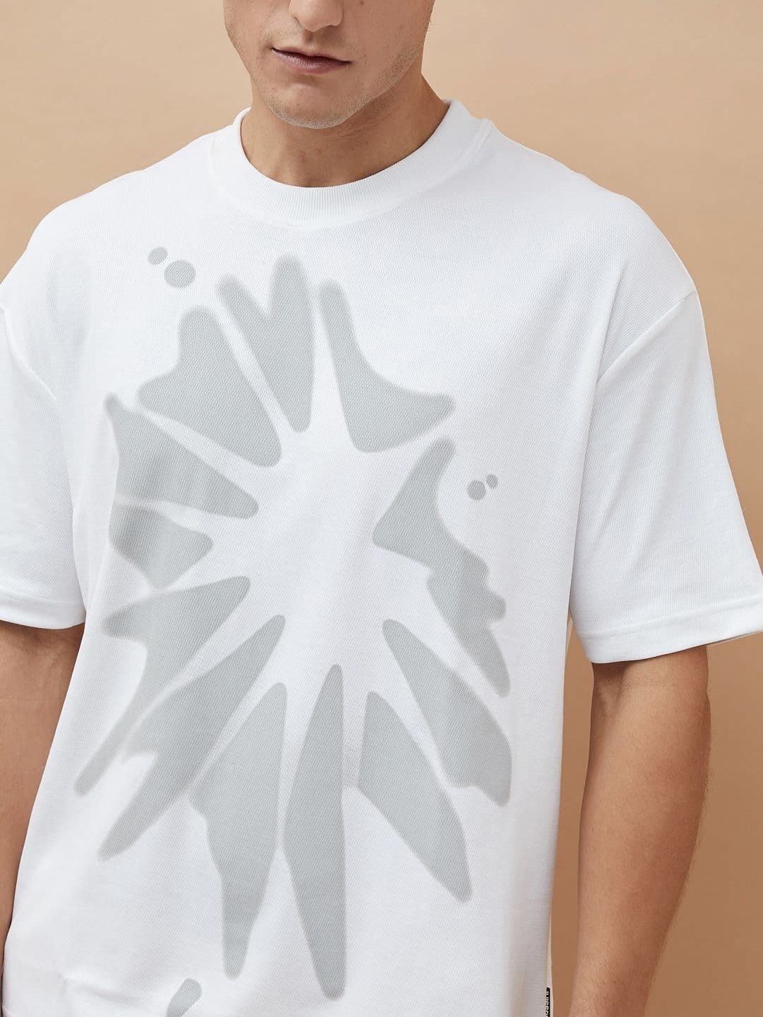 Bossini Graphic Printed Drop-Shoulder Sleeves Cotton T-shirt thumbnail 5