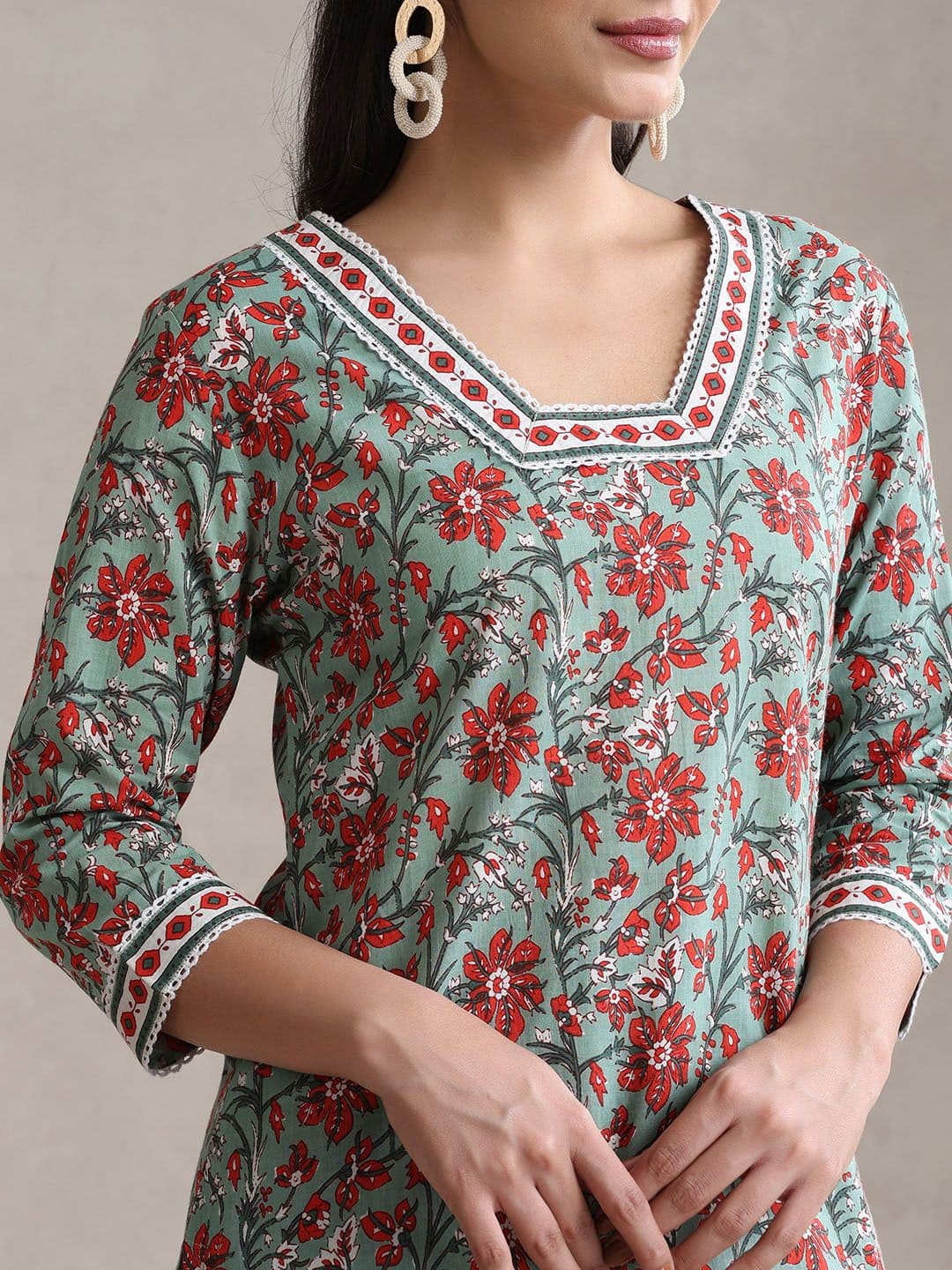 Khushal K Floral Printed Cotton V-Neck Tunic With Trouser Co-Ords thumbnail 6
