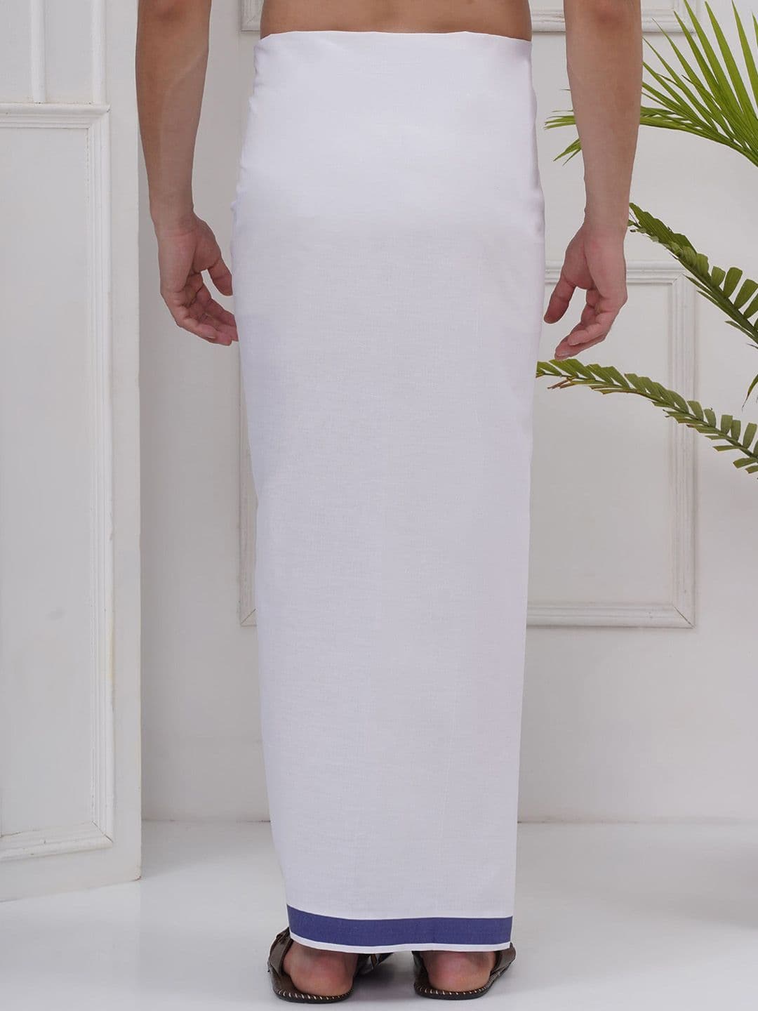 Sethukrishna Mens Regular Cotton Dhoti thumbnail 4