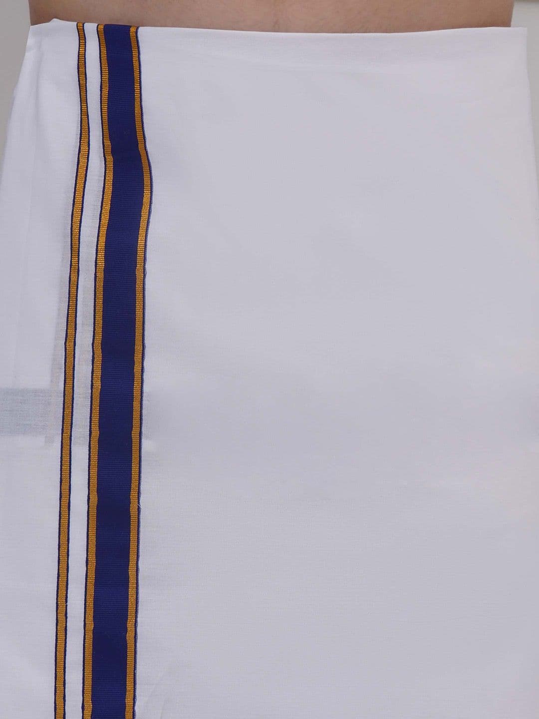 Sethukrishna Mens Regular Cotton Dhoti thumbnail 3