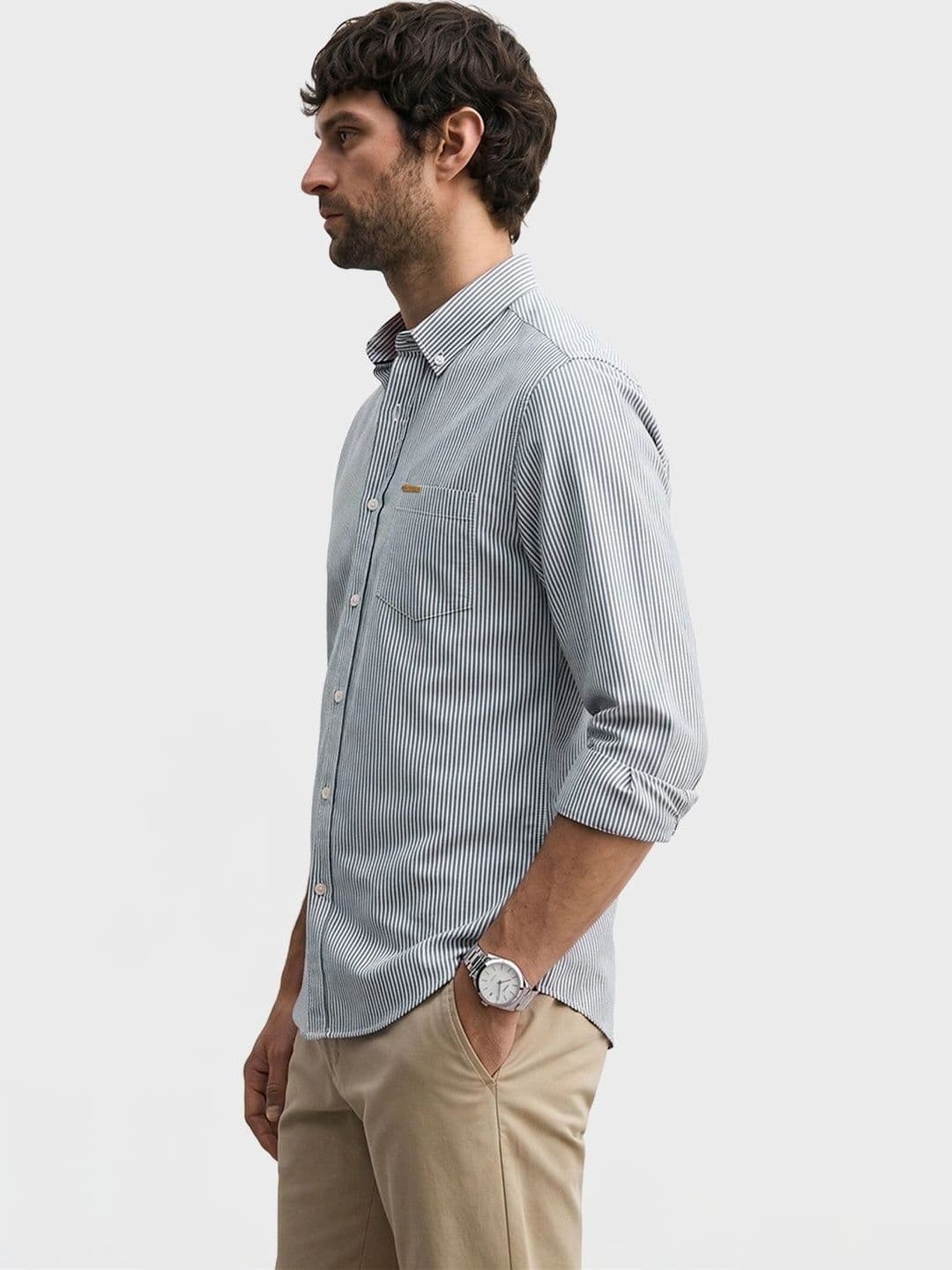 The Indian Garage Co Men Slim Fit Striped Casual Shirt thumbnail 4