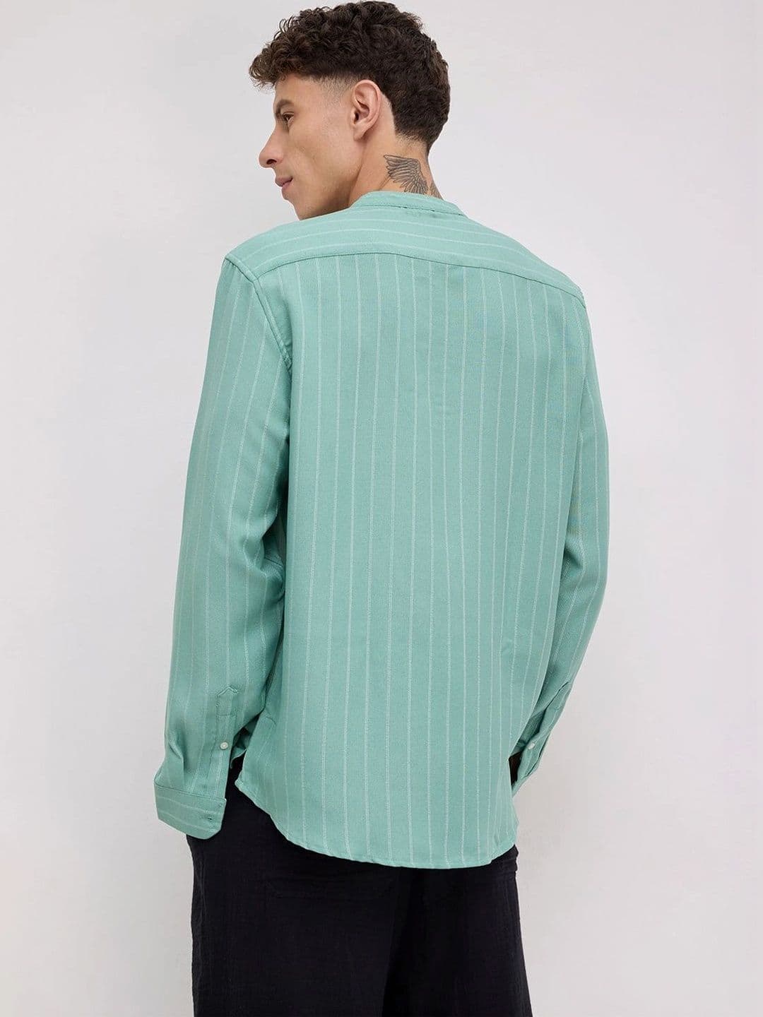 VASTRADO Men Striped Kurta thumbnail 3