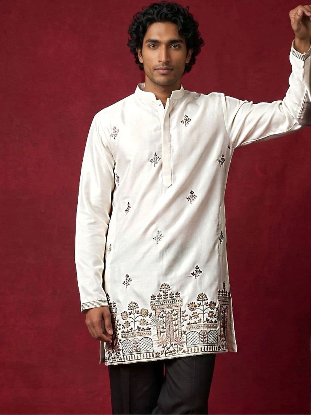 Jompers Men Ethnic Motifs Embroidered Thread Work Grandeur & Majestic Artwork Kurta thumbnail 3