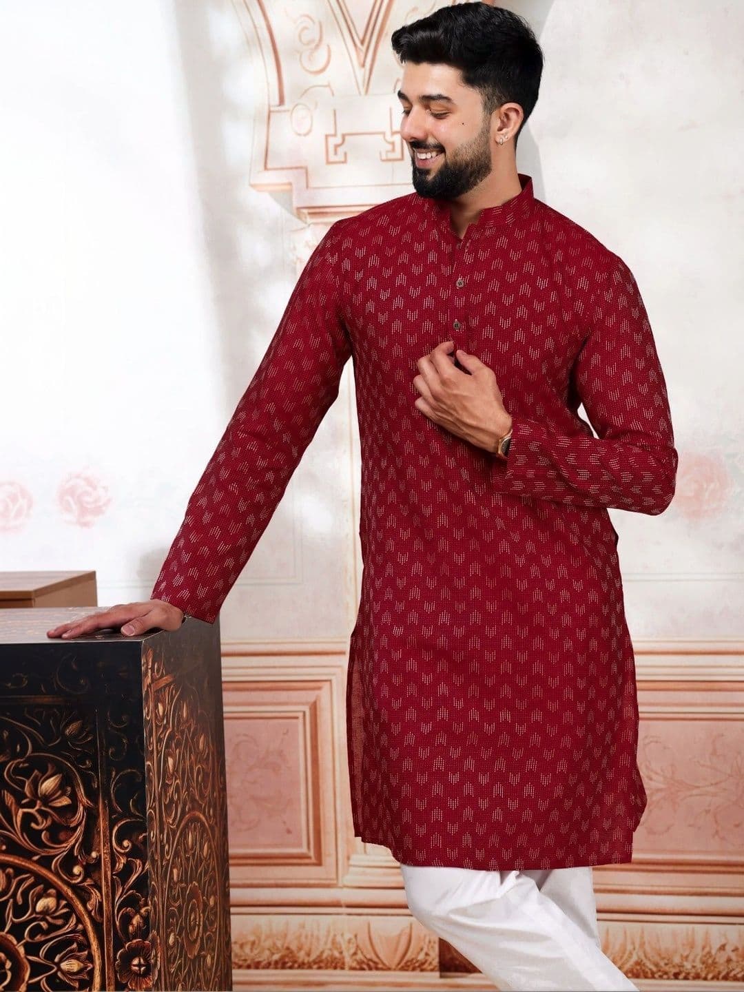 Koshin Geometric Embroidered Mandarin Collar Thread Work Straight Kurta thumbnail 6