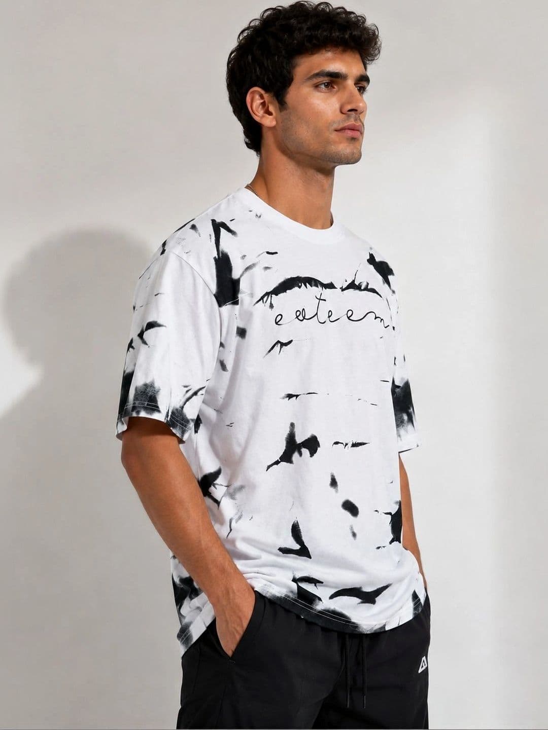 AEMA Men Tie and Dye Relaxed Fit T-shirt thumbnail 2