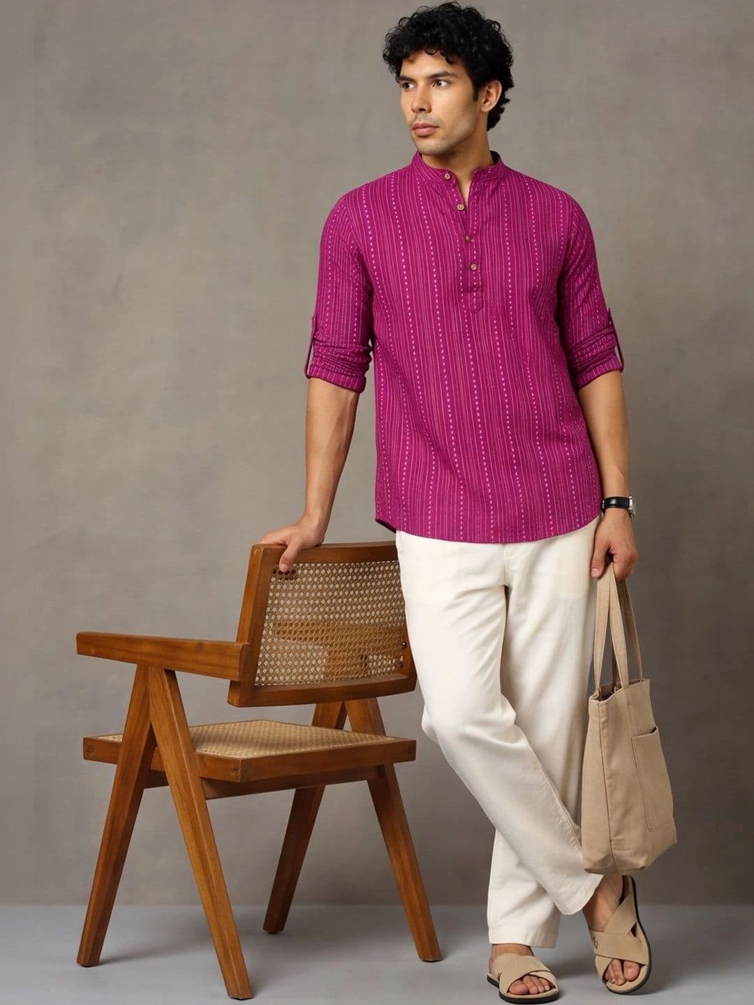 Navibhu Woven Design Abstract Cotton Handloom Mandarin Collar Short Kurta - view 1