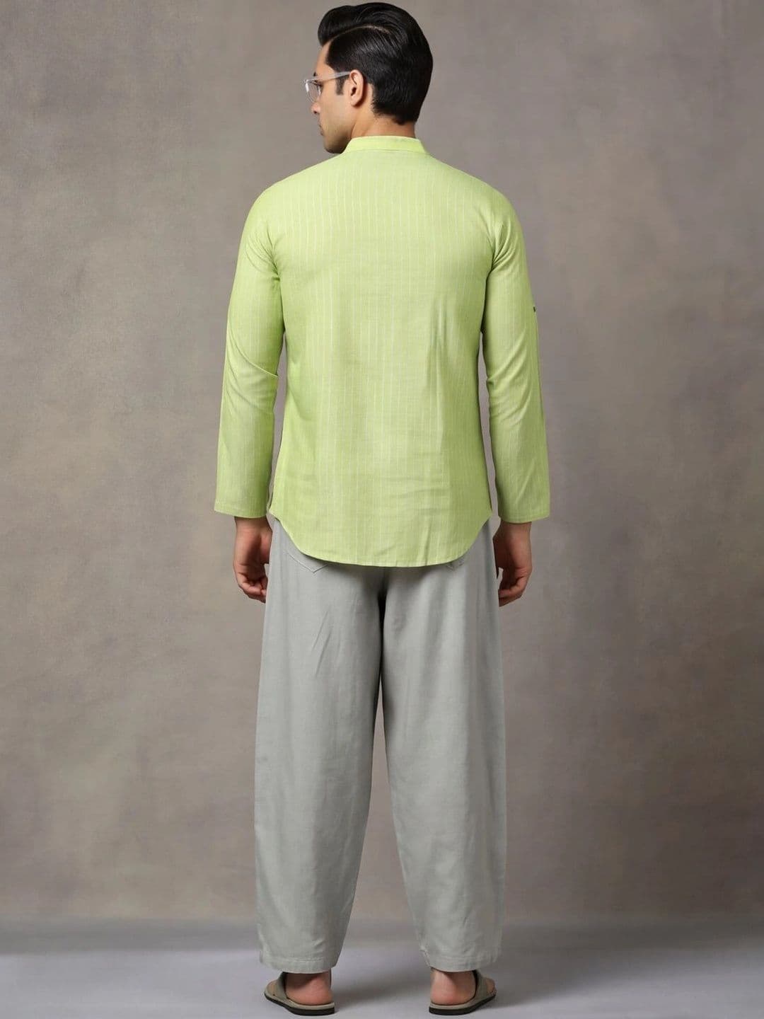 Navibhu Woven Design Solid Cotton Handloom Mandarin Collar Short Kurta thumbnail 5