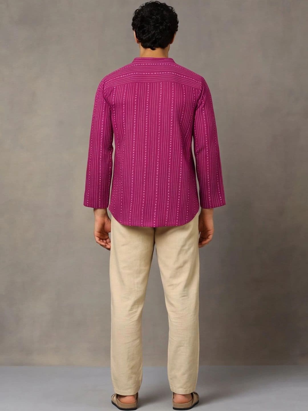 Navibhu Woven Design Abstract Cotton Handloom Mandarin Collar Short Kurta thumbnail 7