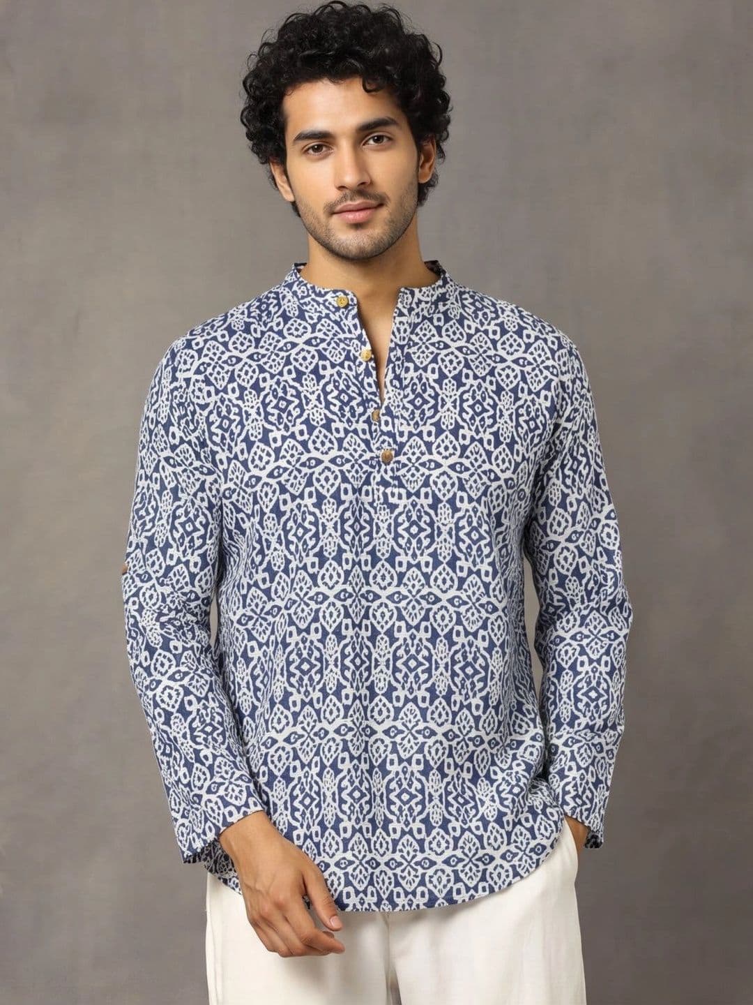 Navibhu Printed Pure Cotton Mandarin Collar Short Kurta thumbnail 6