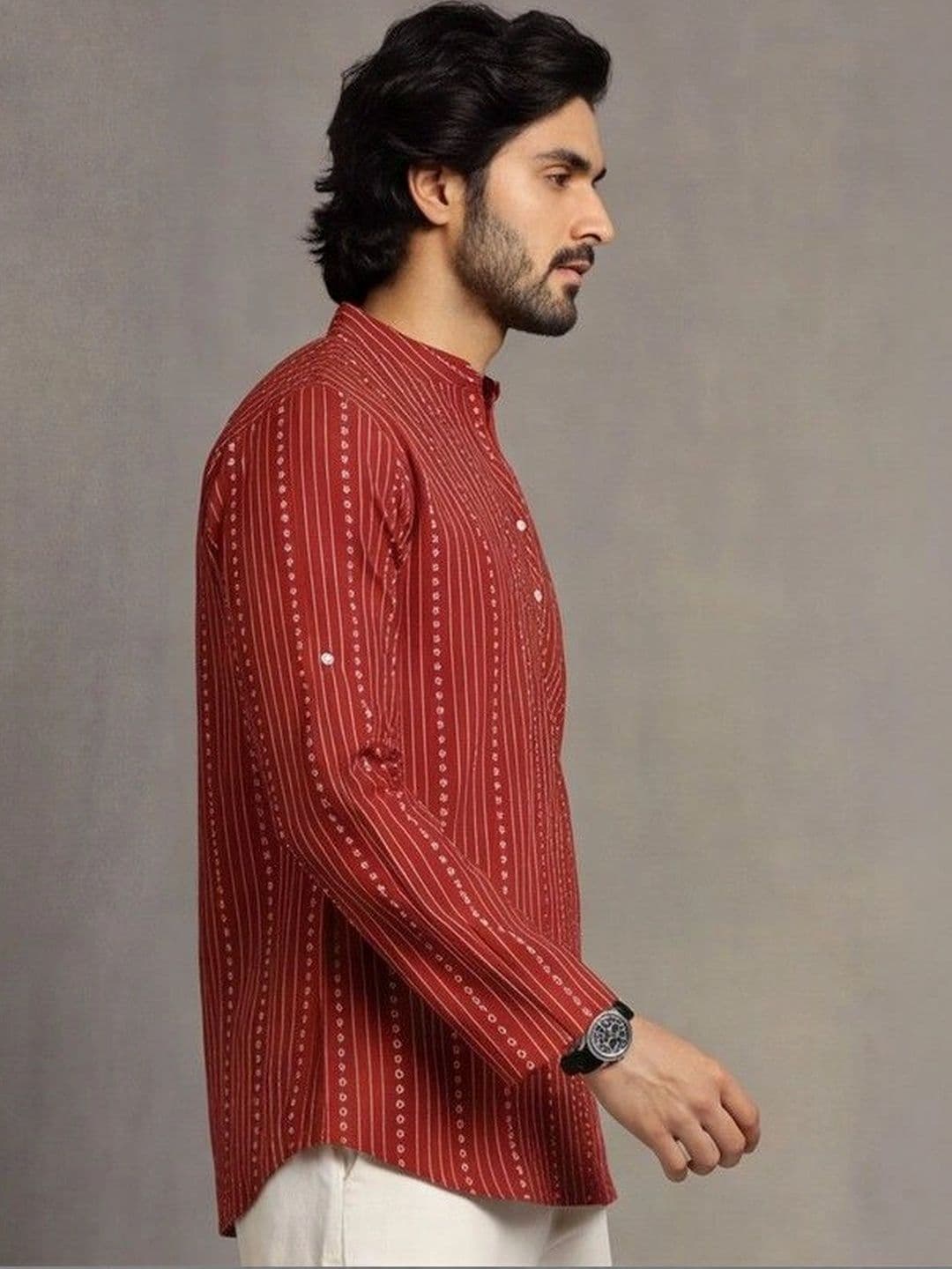 Navibhu Woven Design Abstract Cotton Handloom Mandarin Collar Short Kurta thumbnail 5