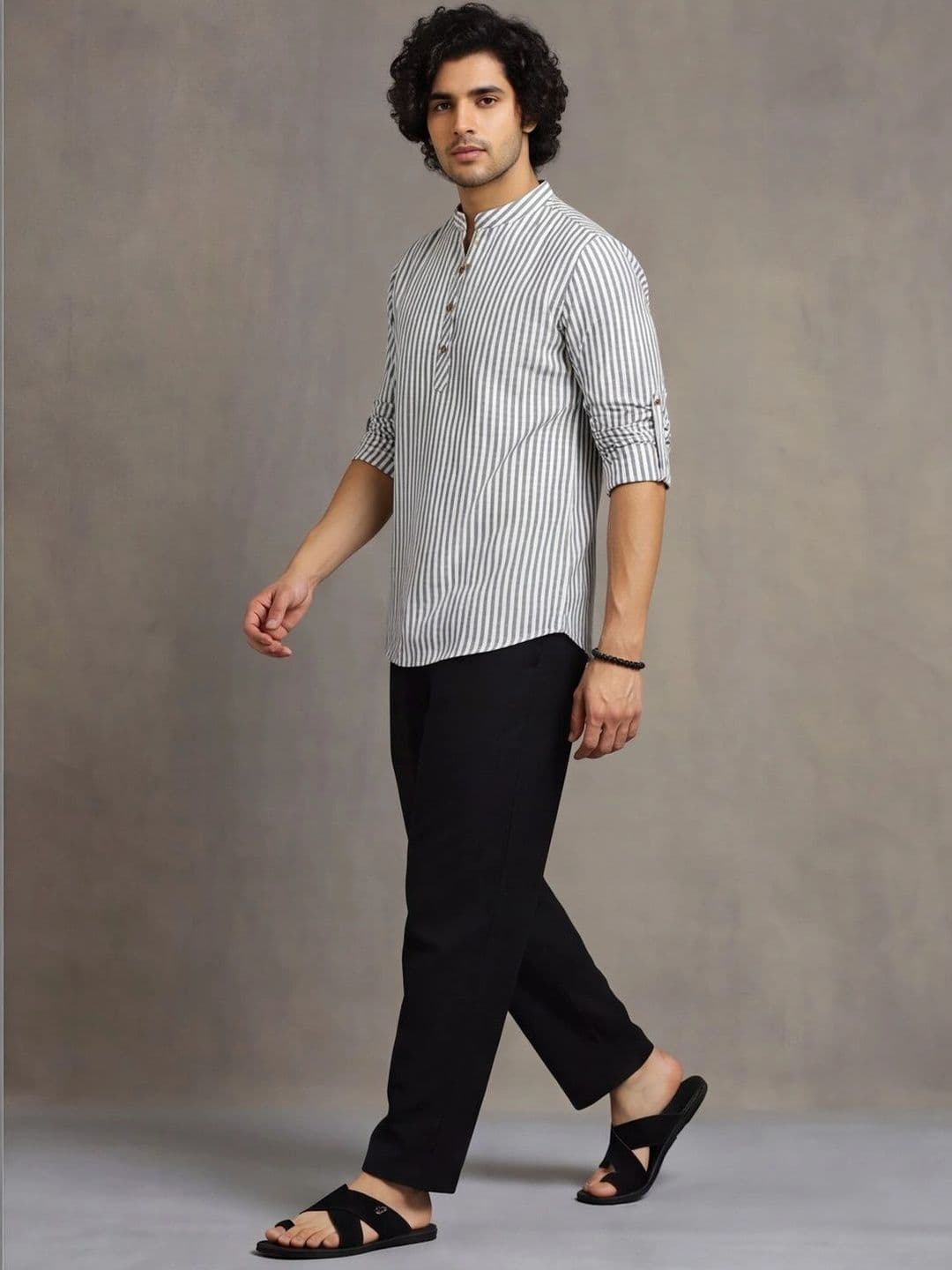 Navibhu Woven Design Striped Cotton Handloom Mandarin Collar Short Kurta thumbnail 2