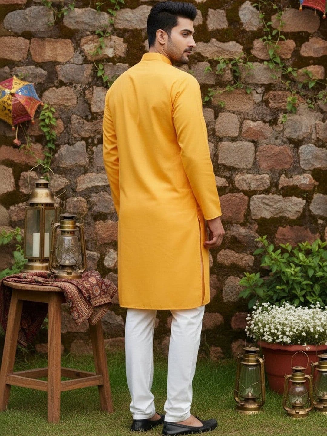 HUZUR Men Kurta thumbnail 2