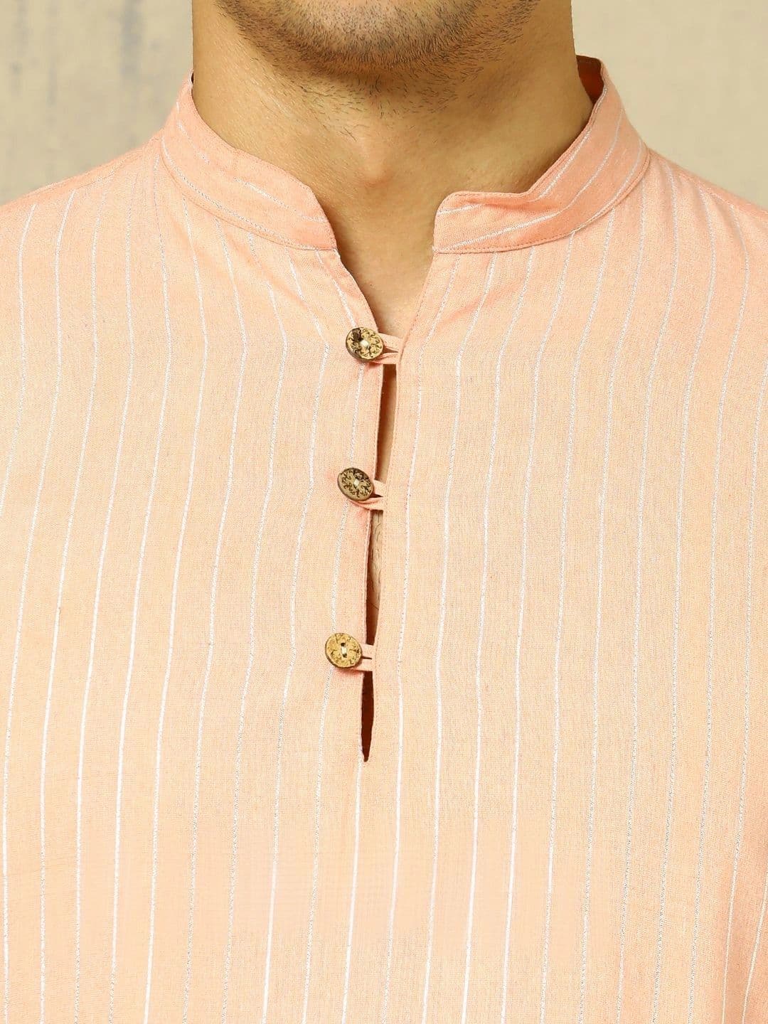 Navibhu Woven Design Solid Cotton Handloom Mandarin Collar Short Kurta thumbnail 2