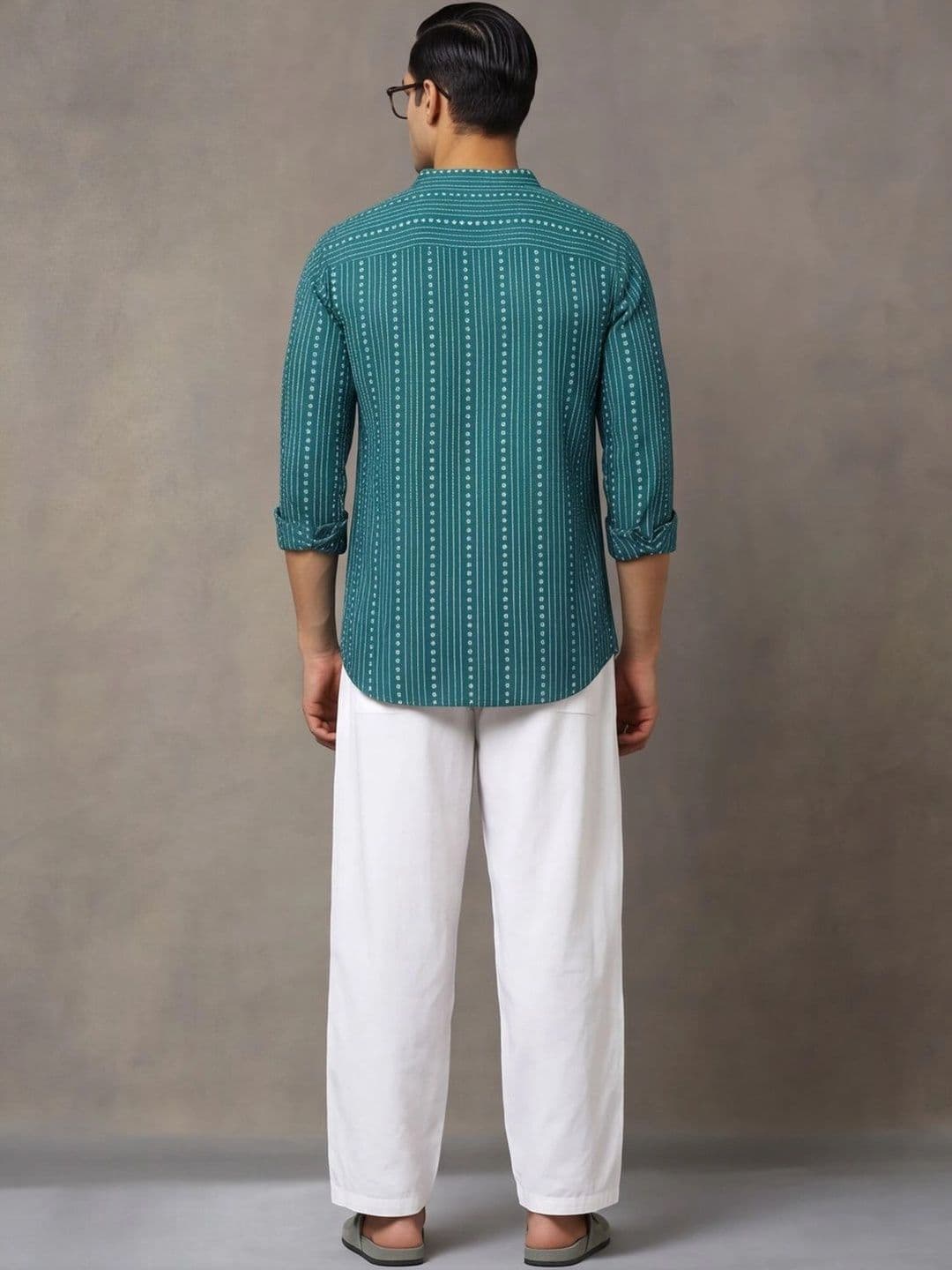Navibhu Woven Design Striped Cotton Handloom Mandarin Collar Short Kurta thumbnail 5